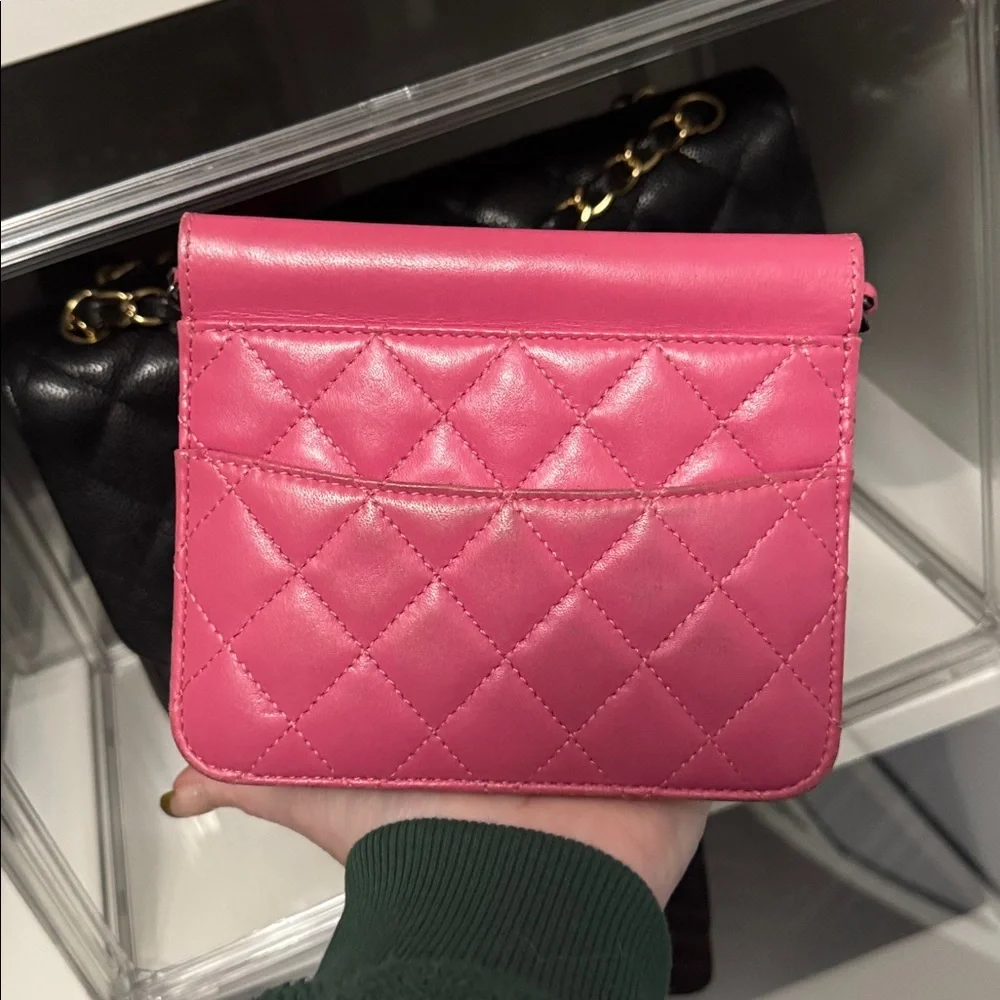 Authentic CHANEL Lambskin Quilted Mini Crossing Flap Pink